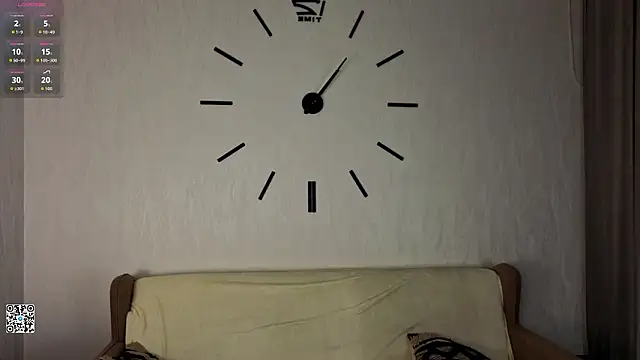 Snapshot of BeatrisRosel chatting on March 13, 2026, 6:24 pm BeatrisRosel online show from March 13, 2026, 6:24 pm