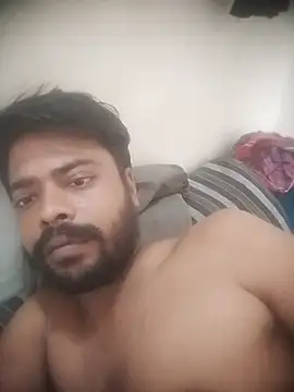 Snapshot of soni8850 chatting on April 19, 2026, 3:51 am soni8850 online show from April 19, 2026, 3:51 am