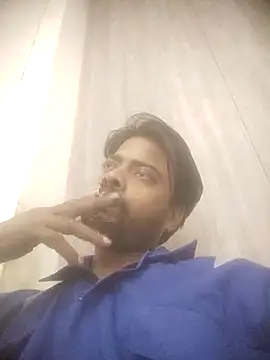 Snapshot of soni8850 chatting on March 5, 2026, 5:59 am soni8850 online show from March 5, 2026, 5:59 am