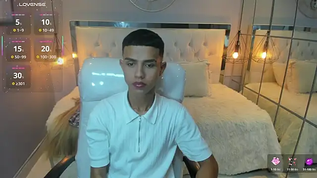 Snapshot of alexking_2 chatting on March 4, 2026, 5:10 pm alexking 2 online show from March 4, 2026, 5:10 pm