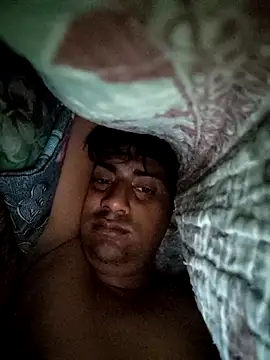 Snapshot of lermaalburu chatting on March 13, 2026, 1:10 am lermaalburu online show from March 13, 2026, 1:10 am