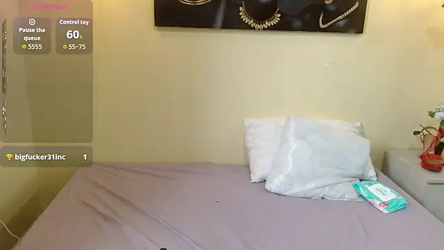 Snapshot of Eve_Bennett chatting on March 25, 2026, 7:46 pm Eve Bennett online show from March 25, 2026, 7:46 pm