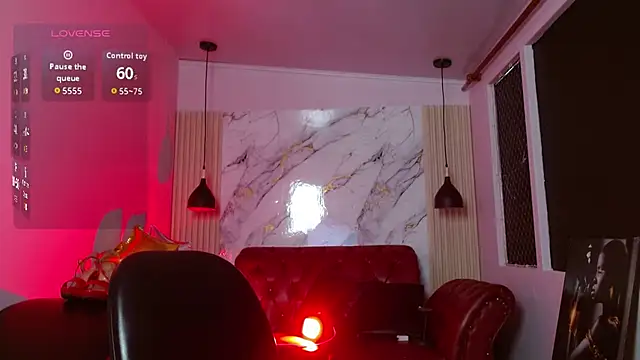 Snapshot of Eve_Bennett chatting on July 23, 2026, 7:21 pm Eve Bennett online show from July 23, 2026, 7:21 pm