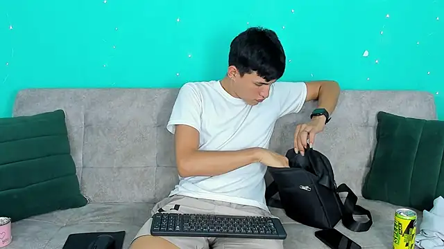 NicolasTorrez online show from March 4, 2026, 8:49 pm