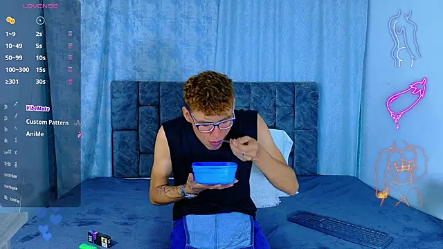 Snapshot of NicolasTorrez chatting on May 17, 2026, 3:06 am NicolasTorrez online show from May 17, 2026, 3:06 am