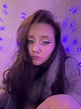  EliceMoon  online show from February 11, 2026, 11:04 pm