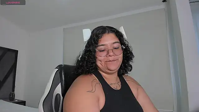 Snapshot of DarkReed chatting on March 13, 2026, 11:10 pm DarkReed online show from March 13, 2026, 11:10 pm