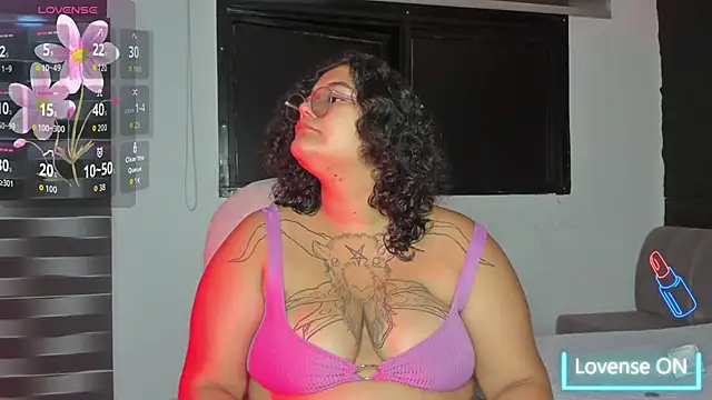 Snapshot of DarkReed chatting on March 10, 2026, 4:49 am DarkReed online show from March 10, 2026, 4:49 am