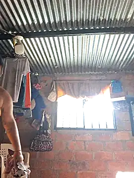 Juli Powl online show from March 29, 2026, 1:24 pm