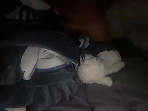 hugeindiantitties online show from February 18, 2026, 5:53 pm