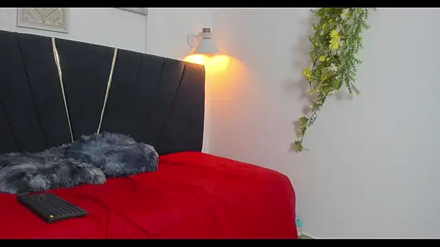 alexx cum18 online show from May 15, 2026, 10:52 pm
