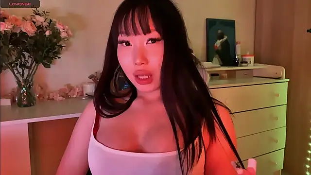 whispersofdarsy online show from February 18, 2026, 7:32 pm