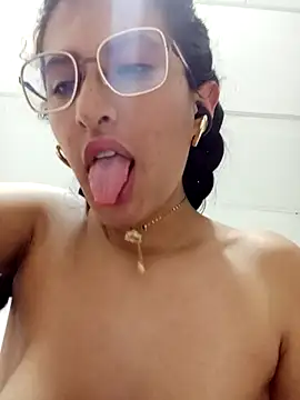 Esperanza  hot online show from April 4, 2026, 12:17 am