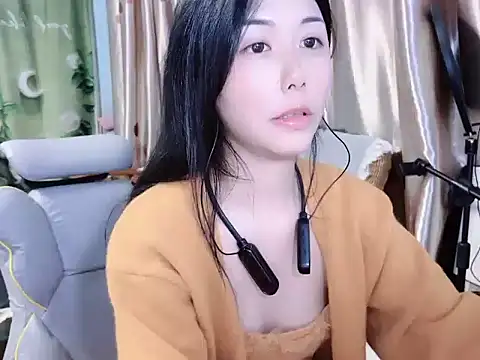A-baobao online show from February 13, 2026, 1:55 pm