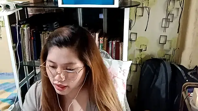 TennieReichow online show from March 20, 2026, 1:06 am