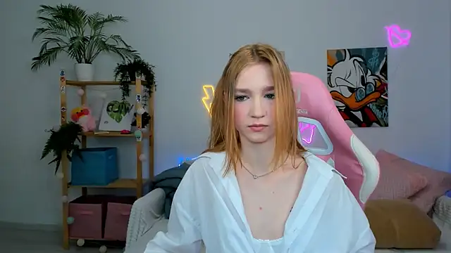 Ophelia Jay online show from February 18, 2026, 3:26 am