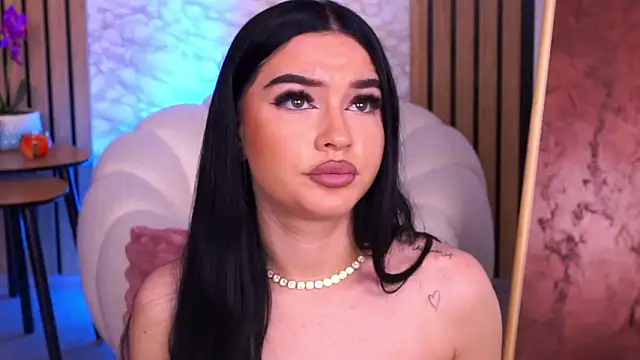 SashaLorrenz online show from March 21, 2026, 8:19 am