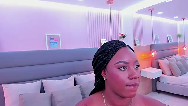 Snapshot of laia_fisher_ chatting on April 2, 2026, 1:29 pm laia fisher online show from April 2, 2026, 1:29 pm