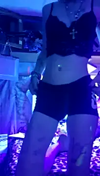 Snapshot of issyamazin chatting on February 27, 2026, 12:00 am issyamazin online show from February 27, 2026, 12:00 am