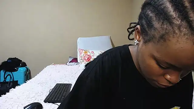 Snapshot of KinkyPxx chatting on March 6, 2026, 5:41 pm KinkyPxx online show from March 6, 2026, 5:41 pm