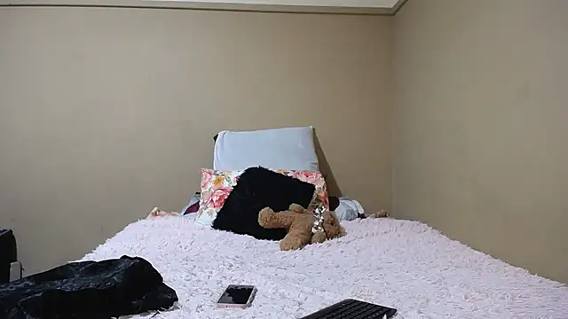 Snapshot of KinkyPxx chatting on March 9, 2026, 10:13 pm KinkyPxx online show from March 9, 2026, 10:13 pm