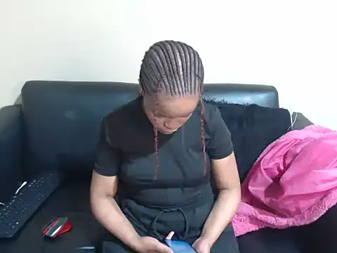 KinkyPxx online show from June 28, 2026, 3:13 am