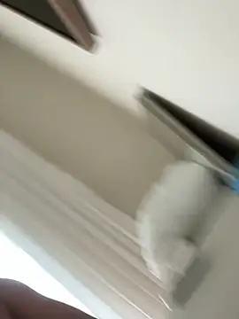 safadinhaputinha69 online show from February 12, 2026, 5:23 pm