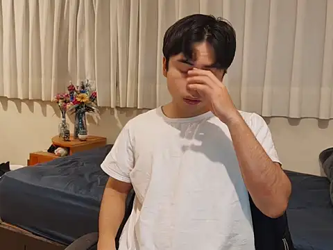 BentoBoxxx online show from February 28, 2026, 1:05 am