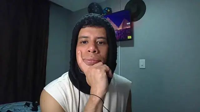 WILD BIGCOCK35 online show from February 14, 2026, 3:51 am