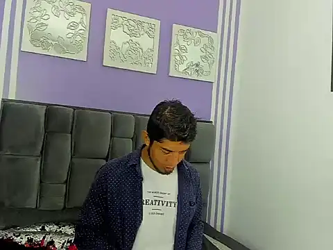 MAGGYE MAX online show from March 9, 2026, 1:25 pm