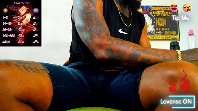 Snapshot of ZIANY_25CM chatting on March 15, 2026, 5:42 pm ZIANY 25CM online show from March 15, 2026, 5:42 pm