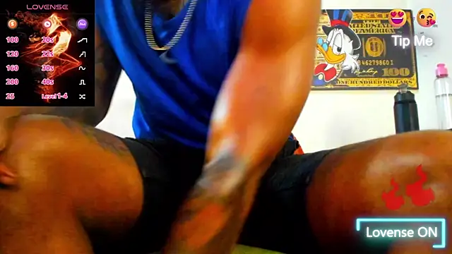 Snapshot of ZIANY_25CM chatting on March 21, 2026, 9:08 pm ZIANY 25CM online show from March 21, 2026, 9:08 pm