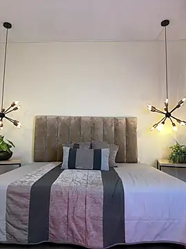 Snapshot of Samantha_Dupre chatting on March 22, 2026, 10:44 pm Samantha Dupre online show from March 22, 2026, 10:44 pm