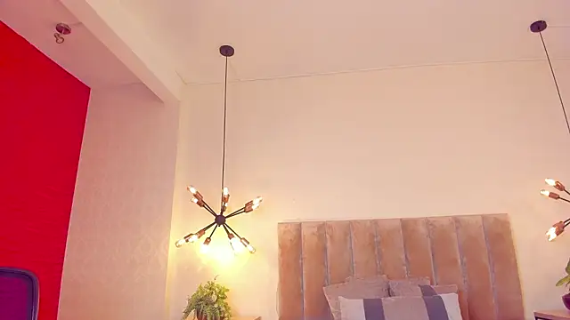 Snapshot of Samantha_Dupre chatting on March 17, 2026, 10:35 pm Samantha Dupre online show from March 17, 2026, 10:35 pm