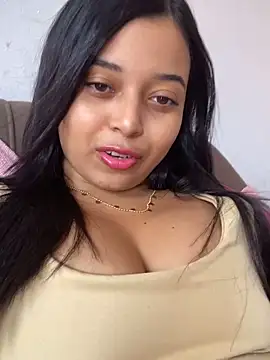 Emmily hott online show from June 3, 2026, 5:39 pm