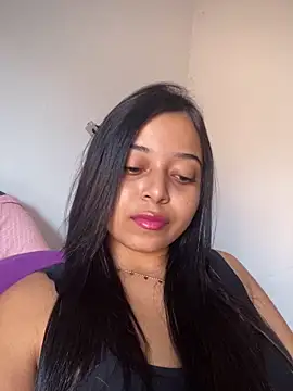 Emmily hott online show from June 3, 2026, 11:22 am