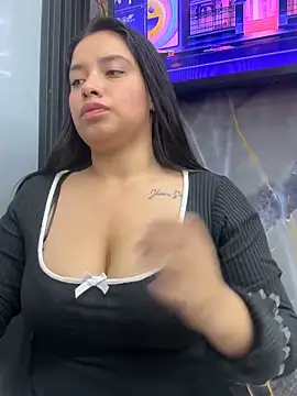 Snapshot of Miss_Bella_Flame chatting on May 26, 2026, 7:01 pm Miss Bella Flame online show from May 26, 2026, 7:01 pm