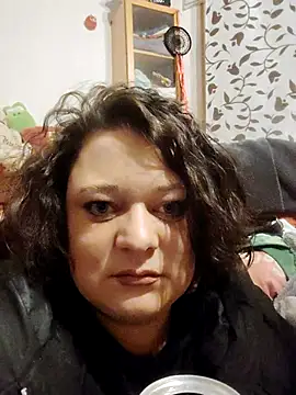 Sexylaursstern30 online show from March 18, 2026, 9:37 pm