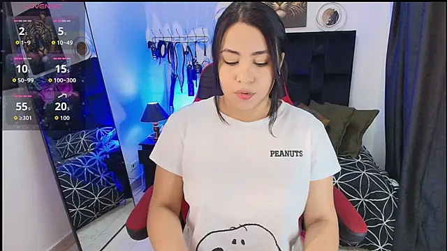 Liu wen  online show from April 11, 2026, 6:55 pm