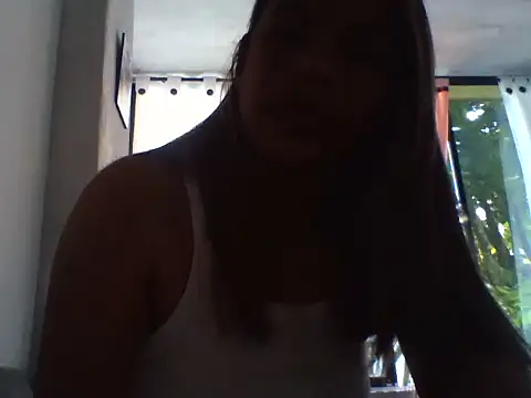 Snapshot of Regina_23 chatting on March 2, 2026, 12:12 pm Regina 23 online show from March 2, 2026, 12:12 pm