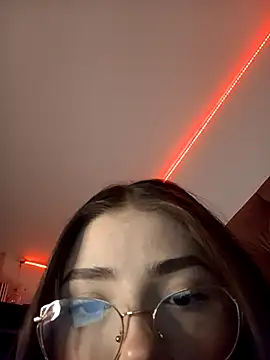 Snapshot of Gatita_Only17 chatting on February 13, 2026, 1:49 am Gatita Only17 online show from February 13, 2026, 1:49 am