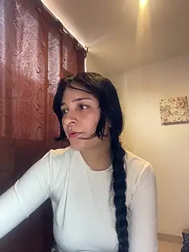Snapshot of Abril_Thompson221 chatting on July 20, 2026, 9:39 pm Abril Thompson221 online show from July 20, 2026, 9:39 pm