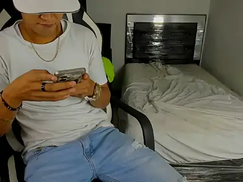 badboy master online show from March 4, 2026, 10:28 pm