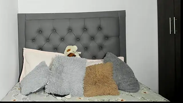 Snapshot of ImEmily__ chatting on March 14, 2026, 12:05 am ImEmily online show from March 14, 2026, 12:05 am