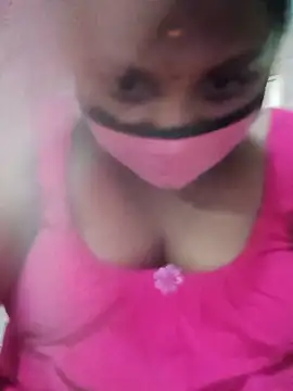 tamilkaviya431 online show from June 19, 2026, 1:17 pm