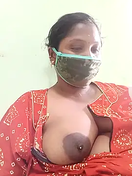 Snapshot of tamilkaviya431 chatting on March 10, 2026, 7:45 am tamilkaviya431 online show from March 10, 2026, 7:45 am