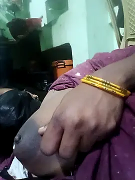 Snapshot of tamilkaviya431 chatting on March 26, 2026, 10:40 pm tamilkaviya431 online show from March 26, 2026, 10:40 pm