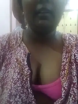 Snapshot of tamilkaviya431 chatting on March 2, 2026, 4:57 am tamilkaviya431 online show from March 2, 2026, 4:57 am