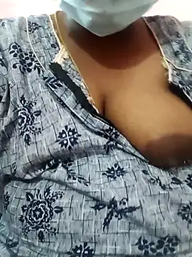 Snapshot of tamilkaviya431 chatting on March 6, 2026, 2:28 am tamilkaviya431 online show from March 6, 2026, 2:28 am