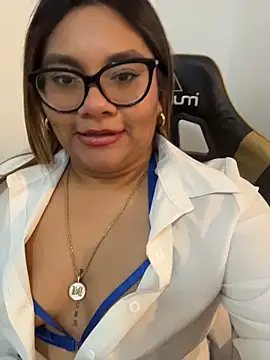 Snapshot of ludmila_x chatting on April 12, 2026, 6:27 am ludmila x online show from April 12, 2026, 6:27 am